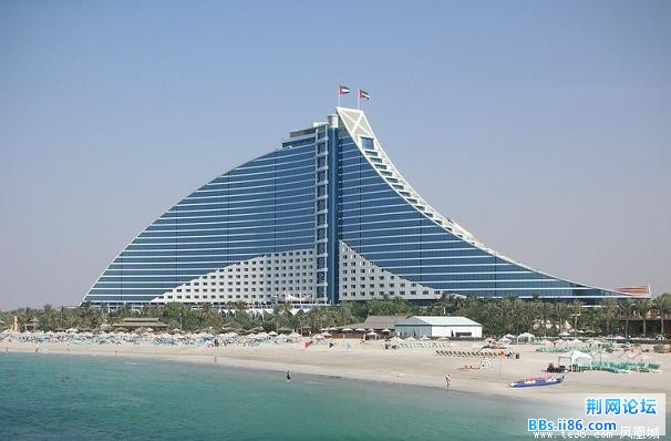 JUMEIRAH BEACH HOTEL.jpg