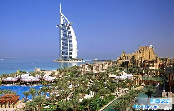 世界第一大豪华酒店Burj Al-Arab酒店.jpg