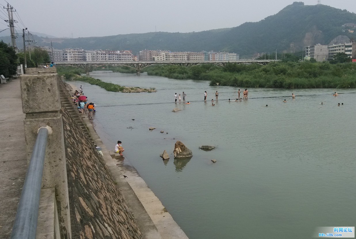 QQ截图20130701083751.jpg