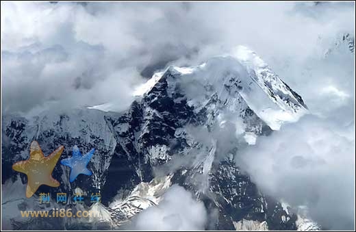 俯瞰南迦巴瓦峰