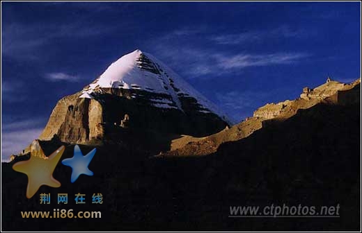 西藏冈仁波齐峰（转神山）