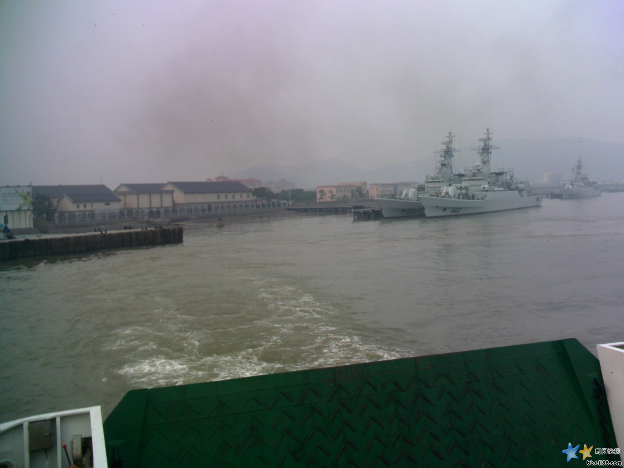 越来越远离～！！