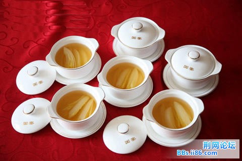 国宴开水白菜 这是胡主席最喜欢的国宴精品菜，也是一道非常有名的经典国宴菜，精选东北大白菜心和国宴顶级清 ...