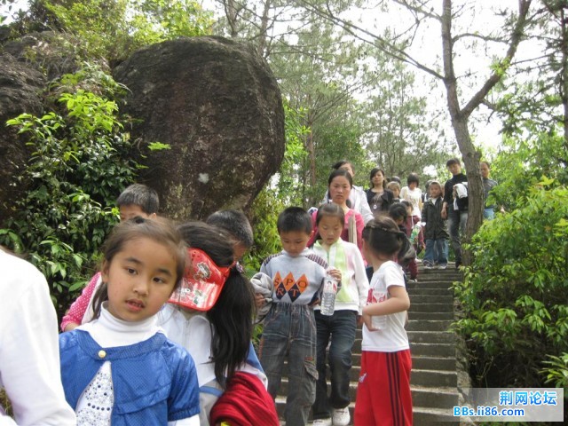 下山拉，往下一个景点出发。