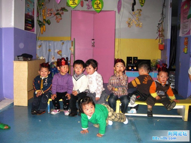 神态各异的宝贝们,