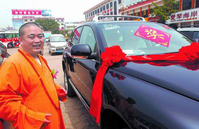 少林寺CEO释永信出家入世记