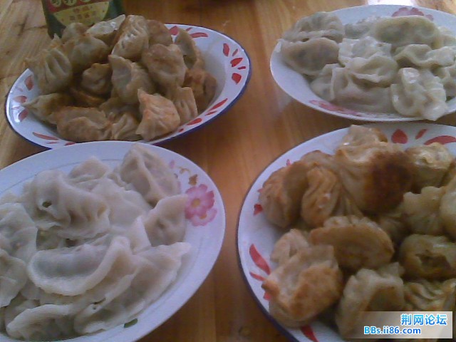 这个就是我们中午的午餐   好好吃哦