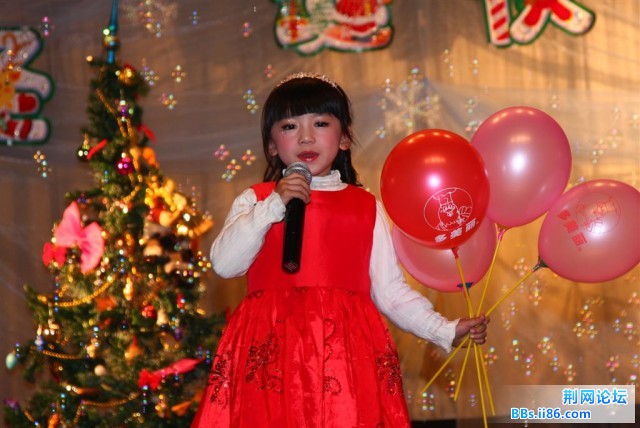 点点独唱：〈五星红旗〉